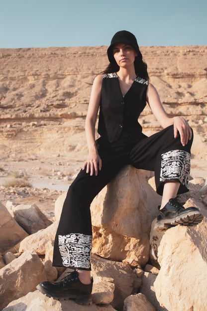 Women's Embroidered Pants (Black)